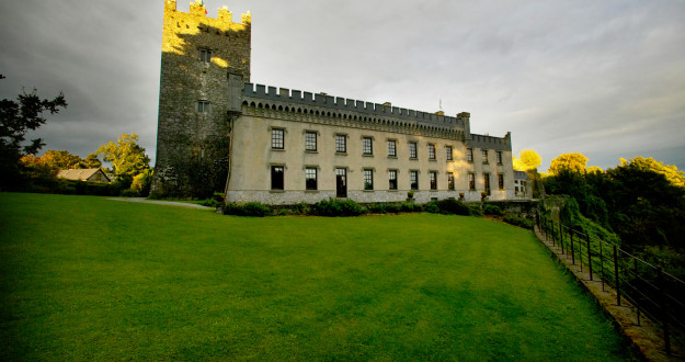 www.blackwatercastle.com_Fisherman_s_path_view